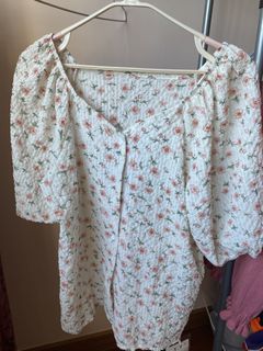 （分類：）位於 。 由 chloewingyee 提交（商品編號 1111620119，圖片 1）。簡介： 。