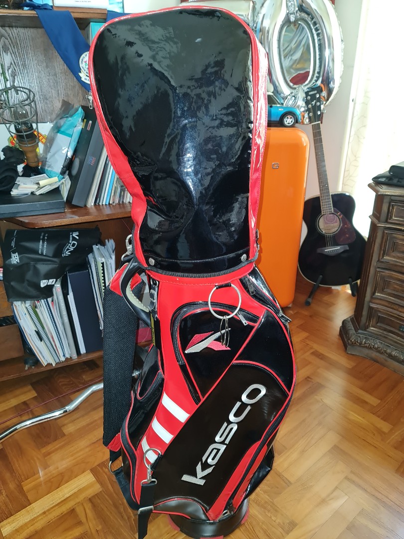 Kasco golf bag with complete set of callaway diablo irons, with drivers