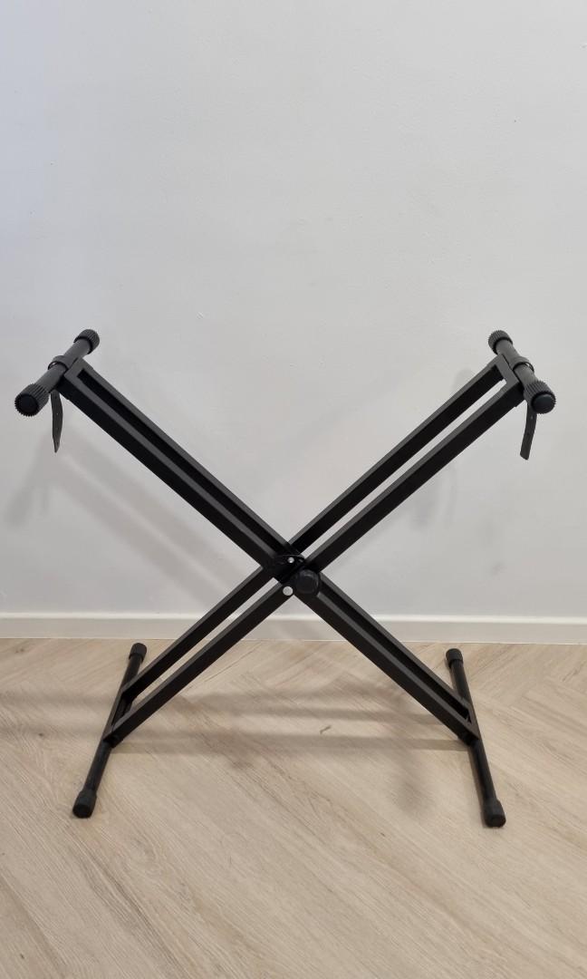 Keyboard X Stand, Hobbies & Toys, Music & Media, Music Accessories on