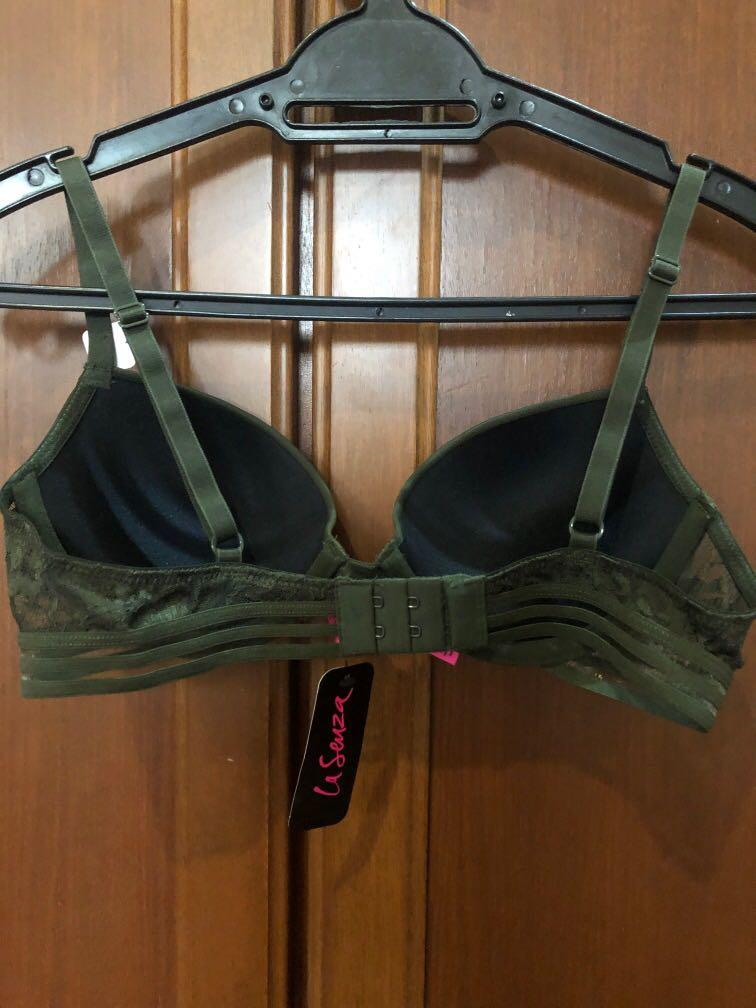 La senza bra 32B, Women's Fashion, New Undergarments & Loungewear on  Carousell