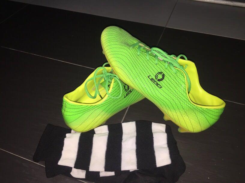 Leoci football boots online