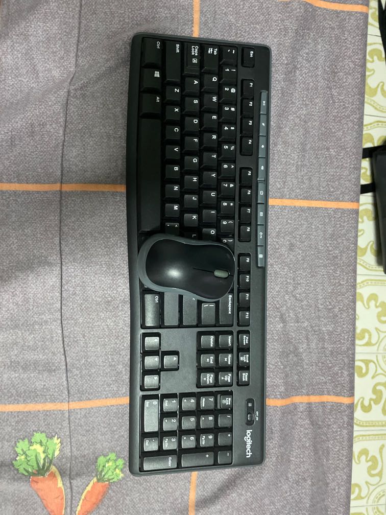 Logitech K270 Keyboard & Mouse, Computers & Tech, Parts & Accessories ...