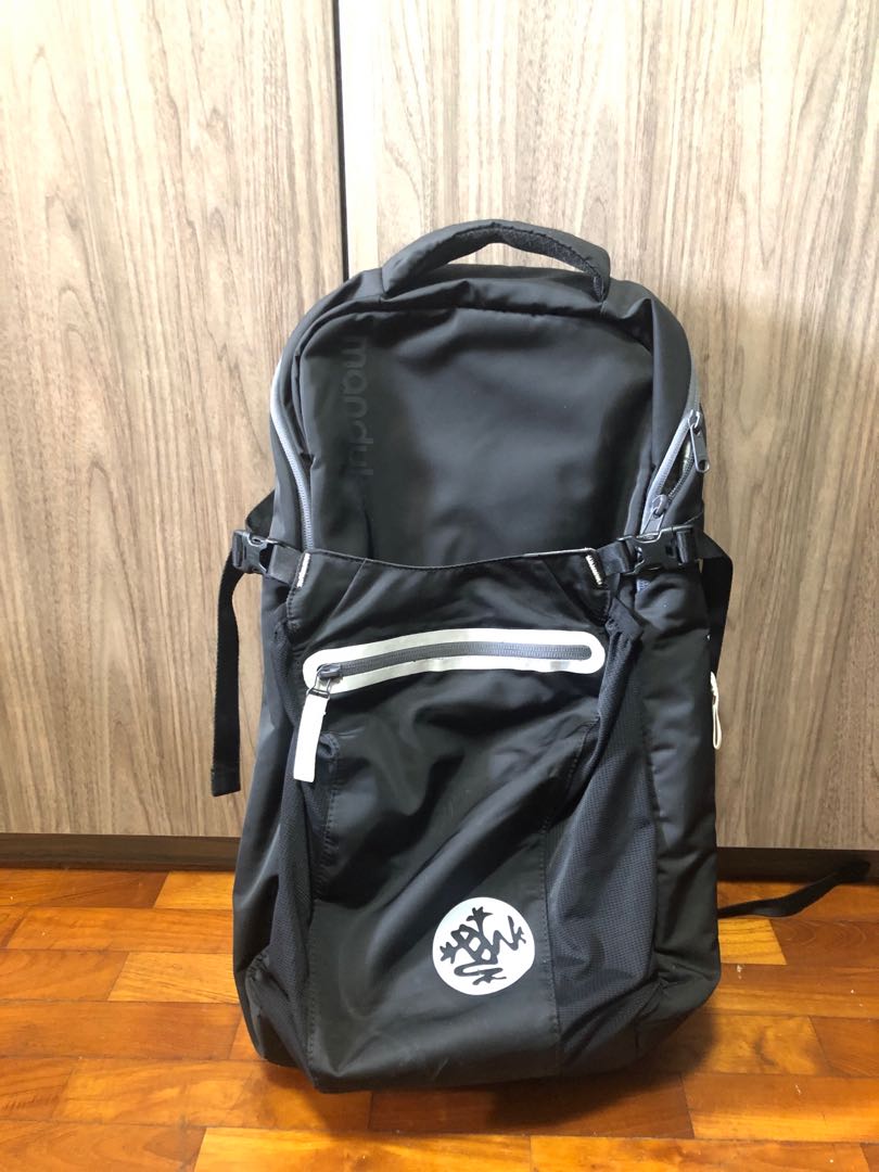 manduka backpack