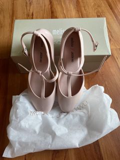 (Kategori: ) berada di . Dikirim oleh _sailorluna_ (ID iklan 1111445563, Gambar 1). Deskripsi: .