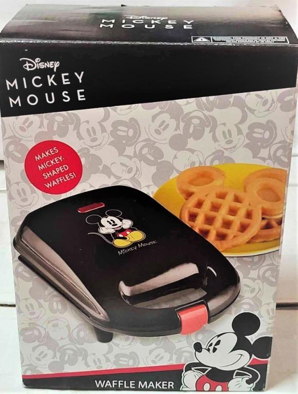 MICKEY MOUSE MINI WAFFLE MAKER (Category: Ovens & Toasters) located in Valenzuela. Submitted by francissilva5667 (Listing ID 1111509482, Image 3). Description: MICKEY MOUSE WAFFLE MAKER 110 VOLTS ON HAND ITEM READY TO SHIP Nonstick Baking Plates Spray, pour, bake, serve, yum. Our nonstick baking plates make it easy to turn out breakfast for an army of Disney fans. Clean up with a few swipes of a damp cloth, and you're ready to go again. Power ind