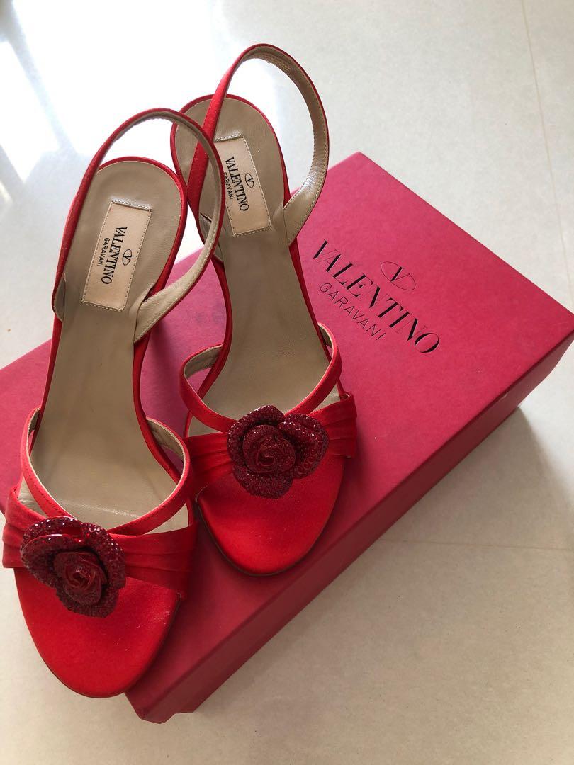 Decrement Beskæftiget tvetydig New Valentino heels, Luxury, Sneakers & Footwear on Carousell