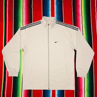 (Category: ) located in . Submitted by thrift27 (Listing ID 1111619832, Image 1). Description: .