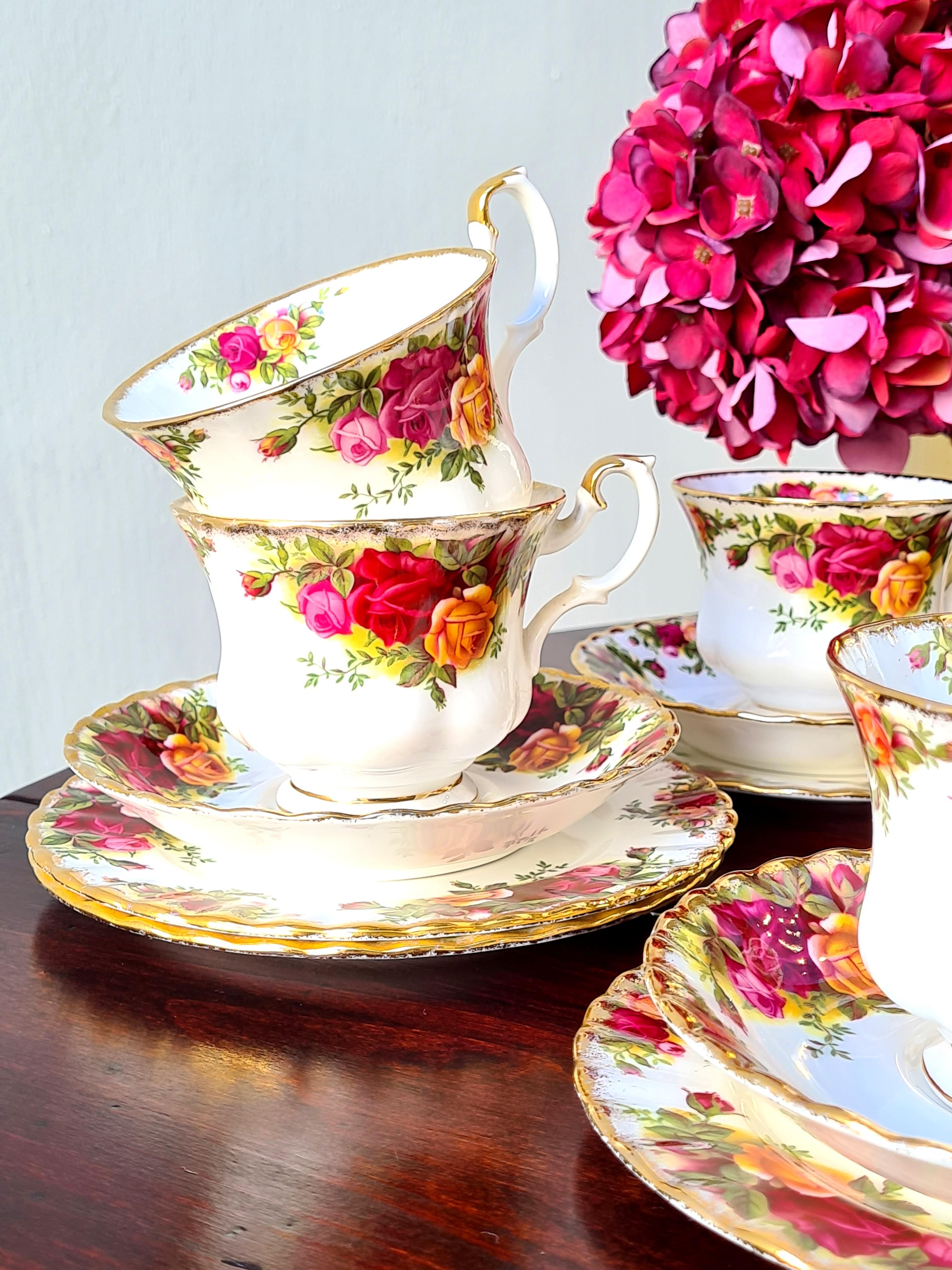 Vintage royal albert old country roses sale