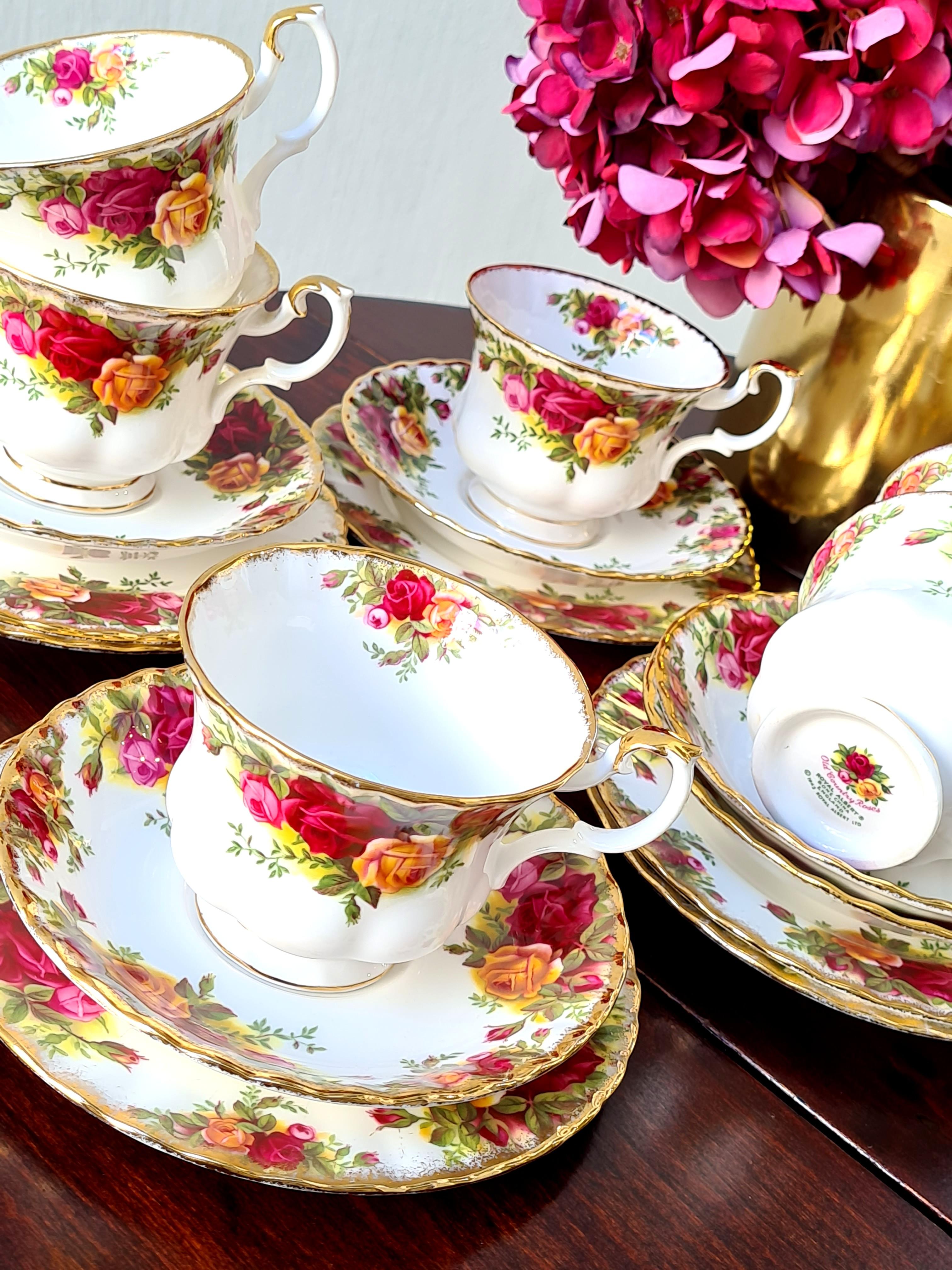 Vintage Royal Albert Old Country Roses Teacup and Saucer Trio Set from