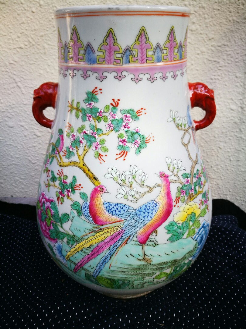 Qing dynasty flower vase 14in high wwith birds n fliwers 大清光S年