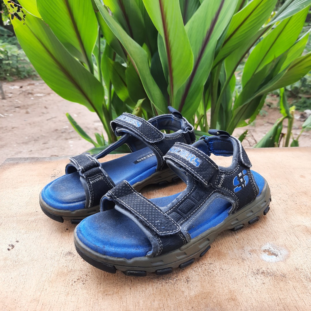 Kids sketchers sandals on sale