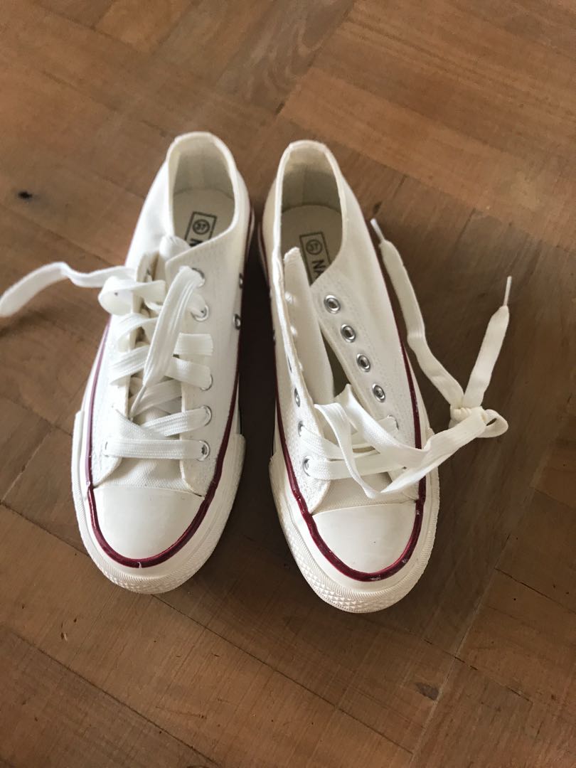 white converse size 37