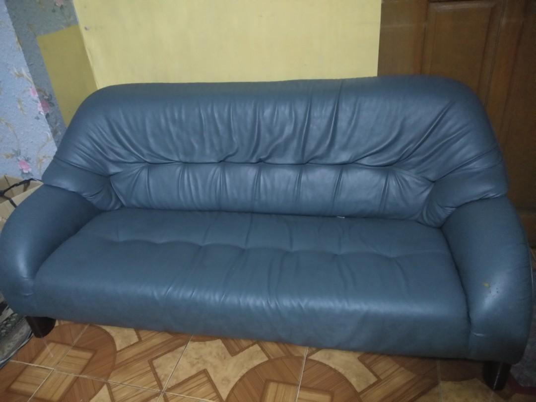 Sofa in Cavite, Furniture & Home Living, Furniture, Sofas on Carousell