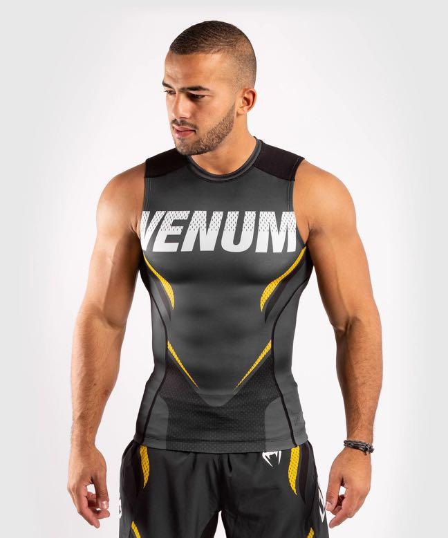 rash guard nike pro combat