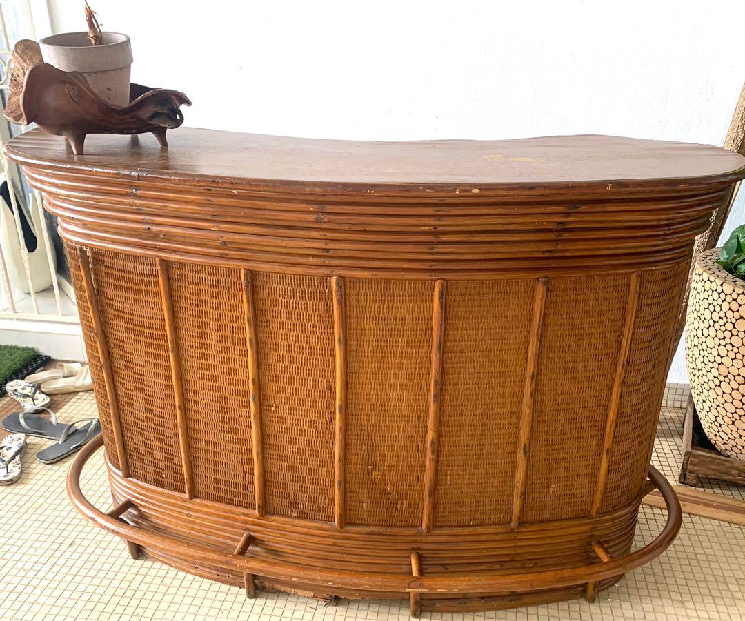 Vintage rattan bar outlet