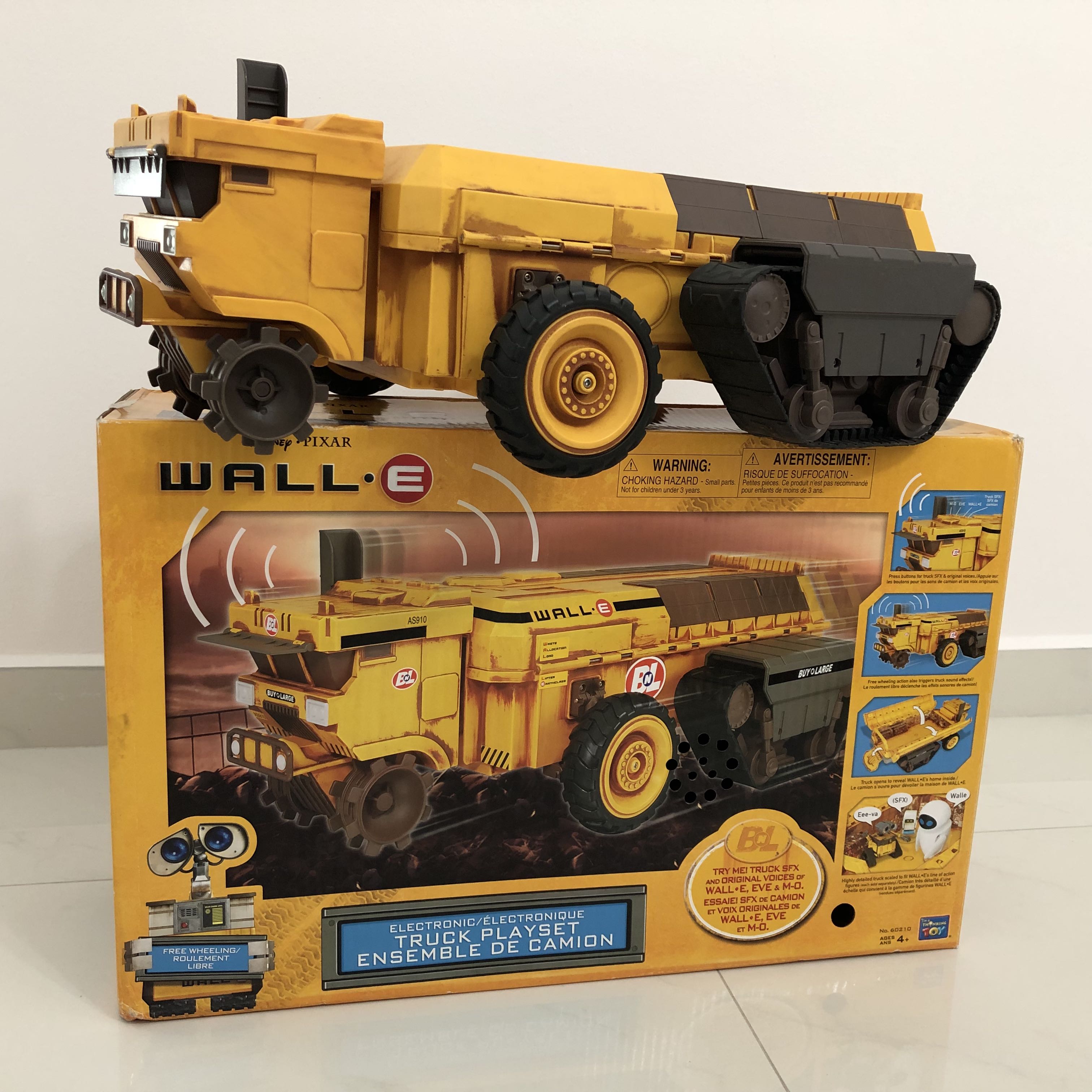 WallE Electronic Truck Playset Disney Pixar original Eve Mo, Hobbies