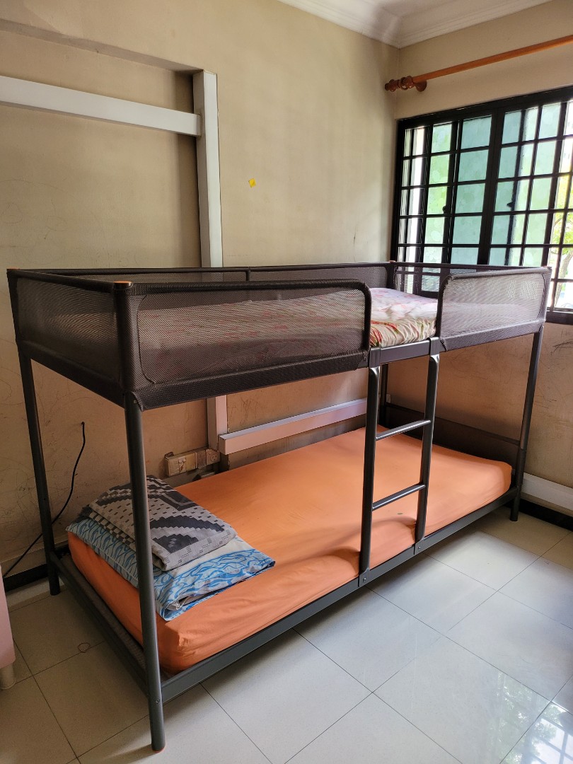 Well Used Bunk Bed With 2 Mattress, Used Bunk Beds