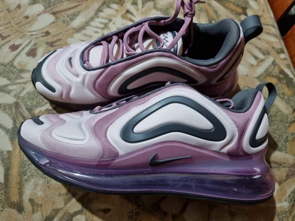 Nike Women's Air Max 720 Barely Rose Shoe