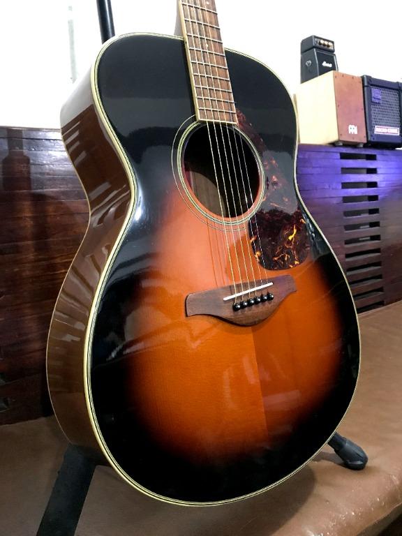 Yamaha FSS TBS Acoustic Guitar, Hobbies & Toys, Music