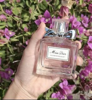現貨🎀 DIOR 🎀 Miss Dior 🎀 Blooming Bouquet 🎀 花漾甜心淡香水 100ml64206382194819110