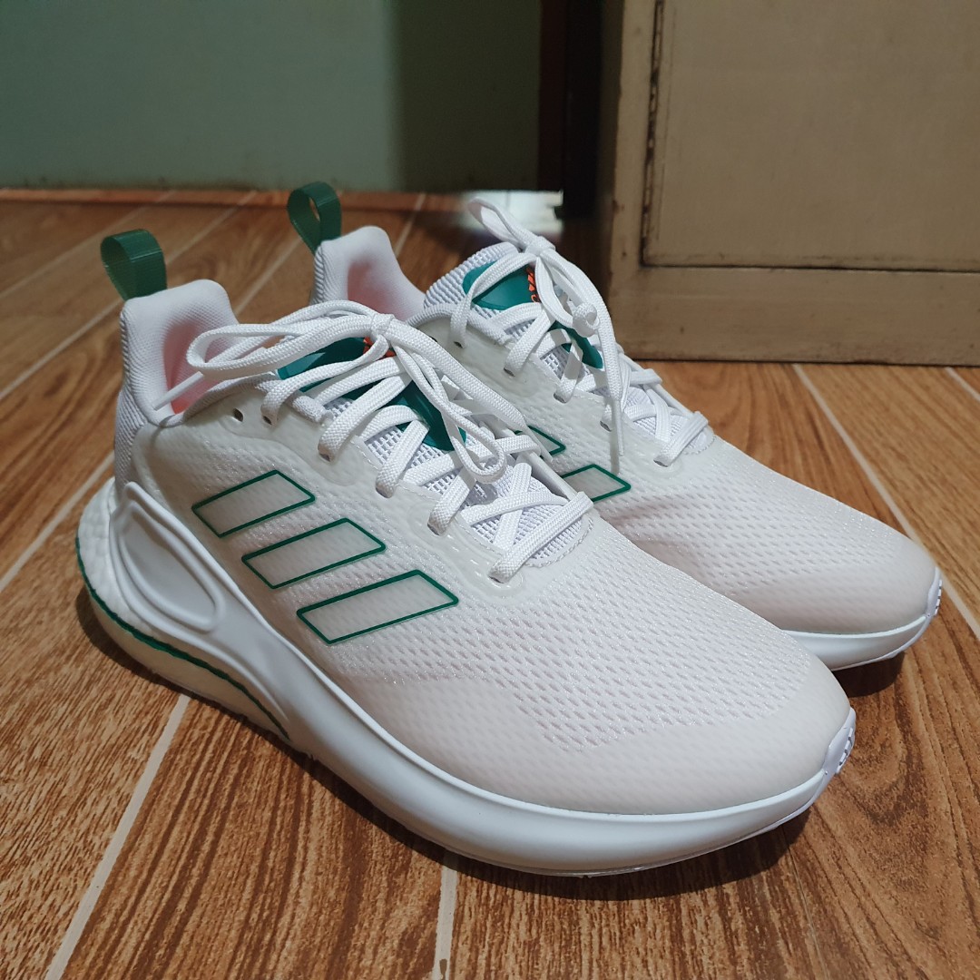 Adidas Alphalava UK8/US8.5 - USED ONCE 