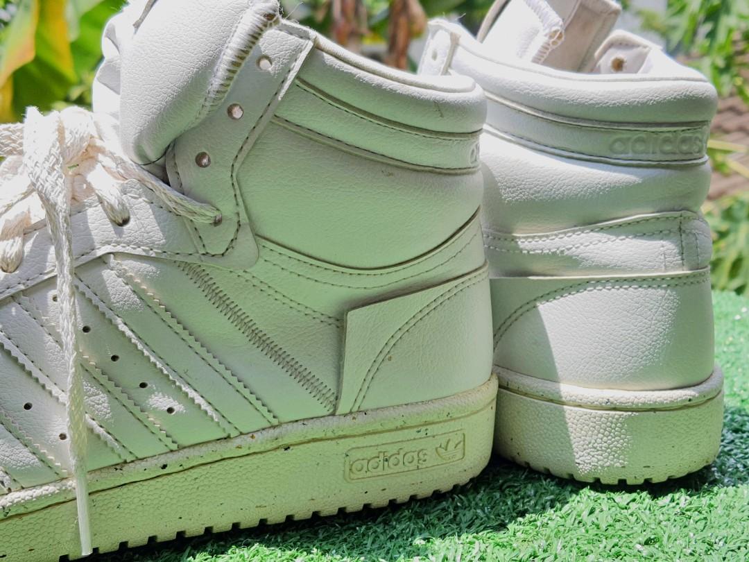 Adidas deals dragon 917