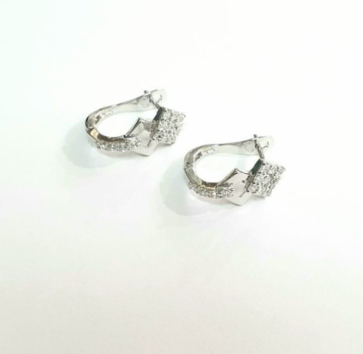 Anting klip emas putih 750 model berlian wajik