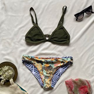 (Category: ) located in . Submitted by steponetwothree (Listing ID 1111839644, Image 1). Description: .