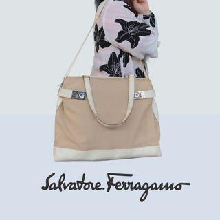 Authentic Salvatore Ferragamo 2 way handbag