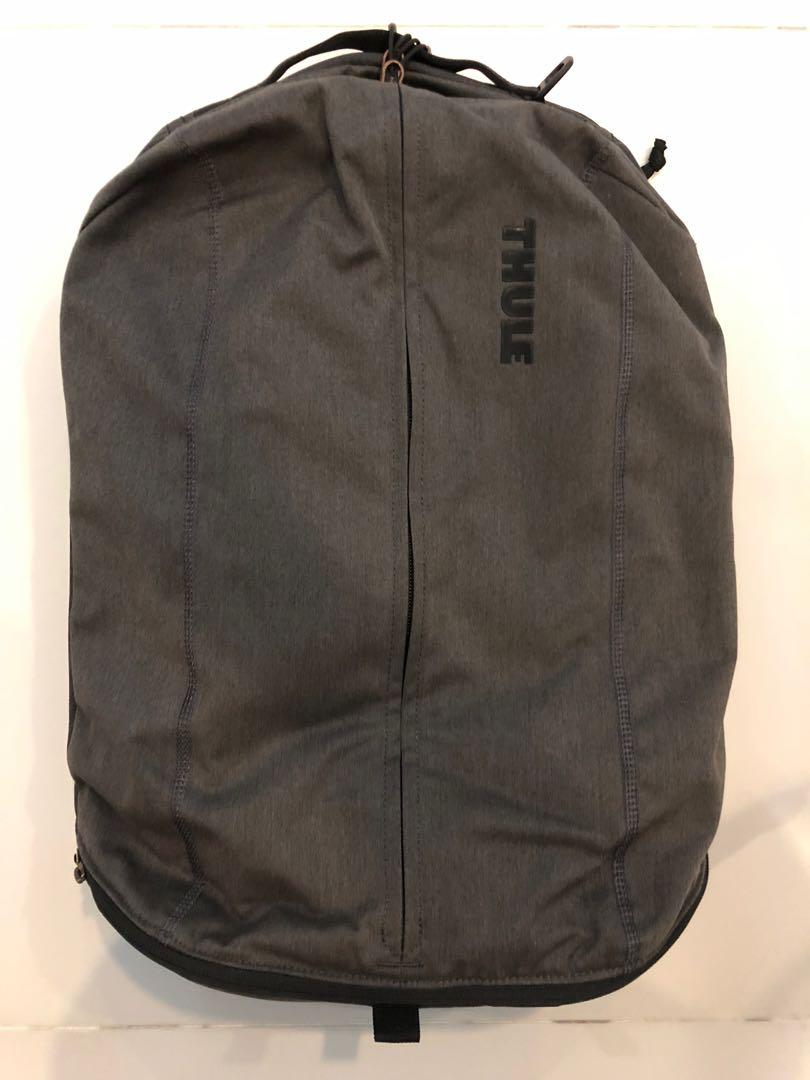Thule vea 21l review hotsell