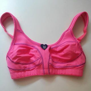 (Category: ) located in . Submitted by thriftsave (Listing ID 1111748296, Image 1). Description: .