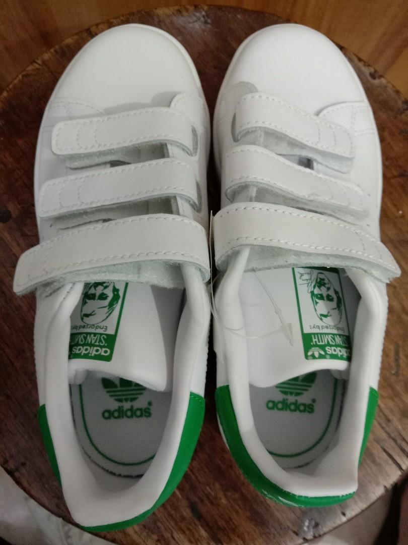 BRAND NEW ORIGINAL Stan Smith for Kids (Category: Babies & Kids Fashion) located in Quezon City. Submitted by noncee17 (Listing ID 1111791782, Image 3). Description: NEVER BEEN USED IN EXCELLENT CONDITION.
