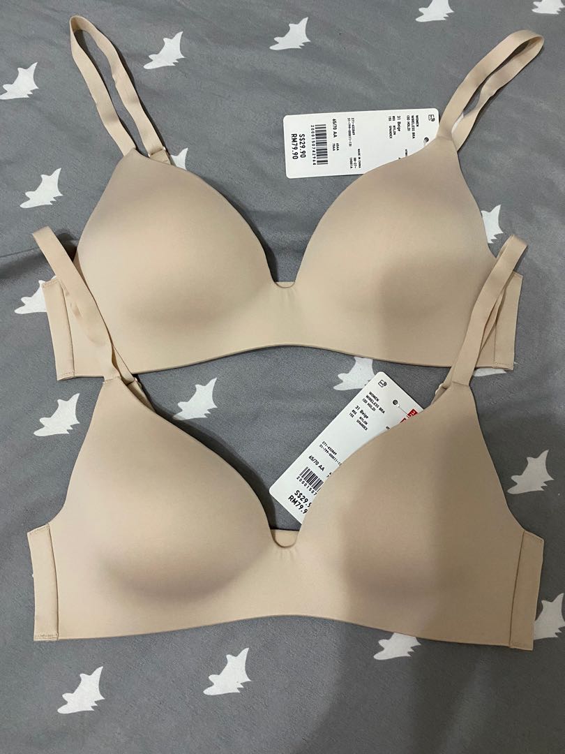 BNWT] Uniqlo Wireless Bras (65/70 ABC), Women's Fashion, New Undergarments  & Loungewear on Carousell