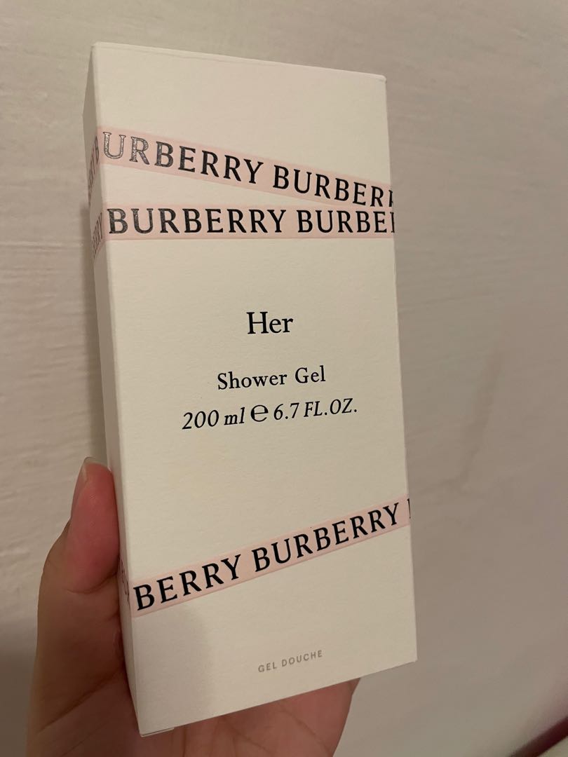 Burberry shower gel, Beauty & Personal Care, Bath & Body, Bath on Carousell
