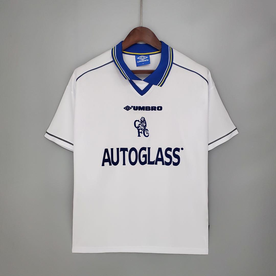 Chelsea retro away shirt sales