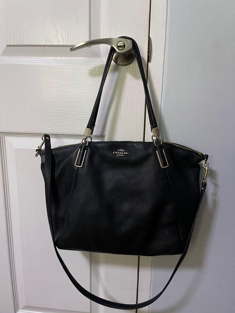 Coach black sales leather handbag