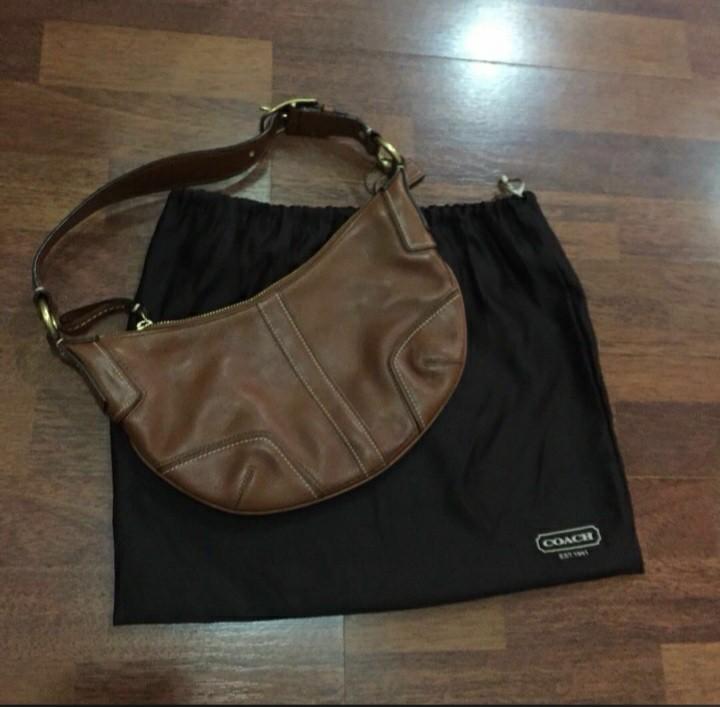 Coach Saddle Limited Edition (Category: Luxury Bags & Wallets) located in Pasig City. Submitted by teatuhfindz (Listing ID 1111666322, Image 2). Description: .
