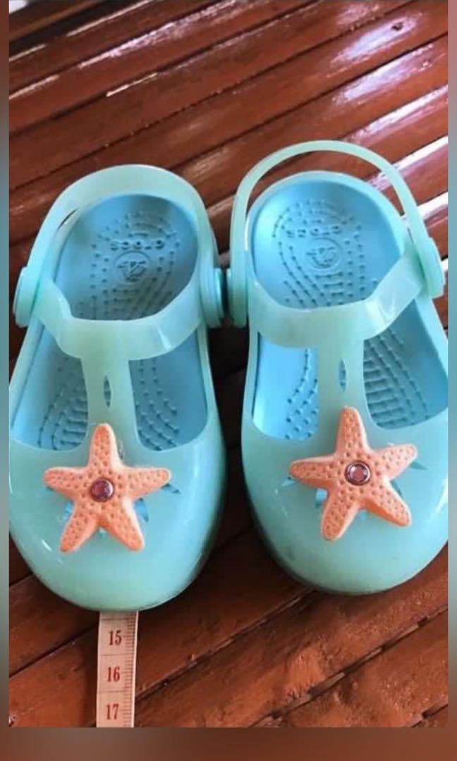 c7 crocs in cm