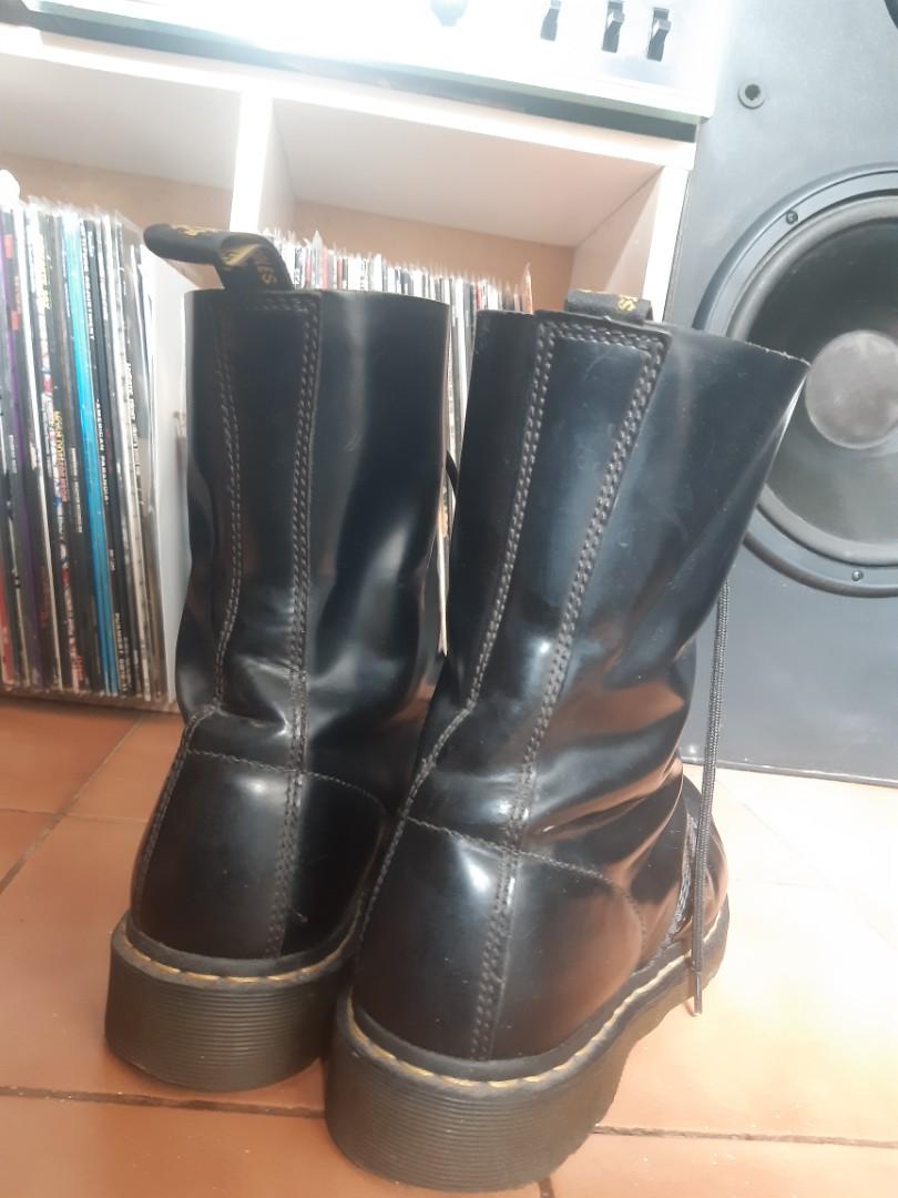 dr martens size 11