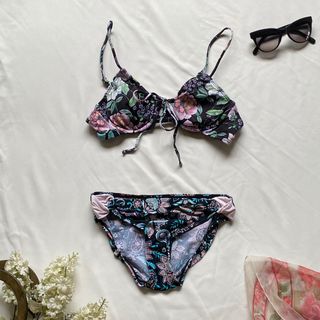 (Category: ) located in . Submitted by steponetwothree (Listing ID 1111848263, Image 1). Description: .