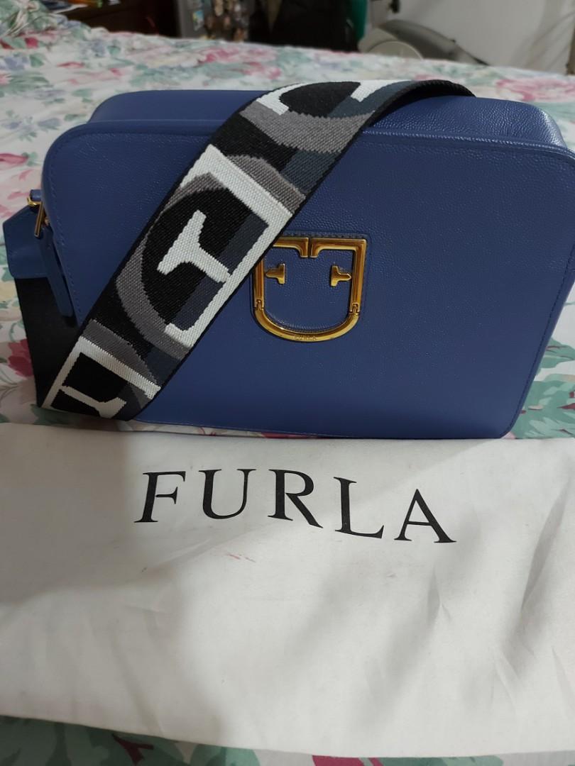 Furla best sale brava price