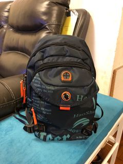 （分類：）位於 。 由 kitkit_668 提交（商品編號 1111817597，圖片 1）。簡介： 。