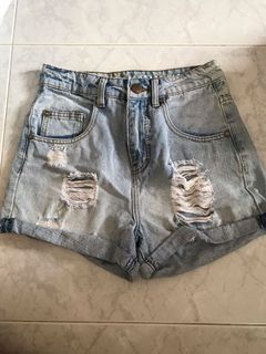 (Category: ) located in . Submitted by bel220105 (Listing ID 1111736812, Image 1). Description: .