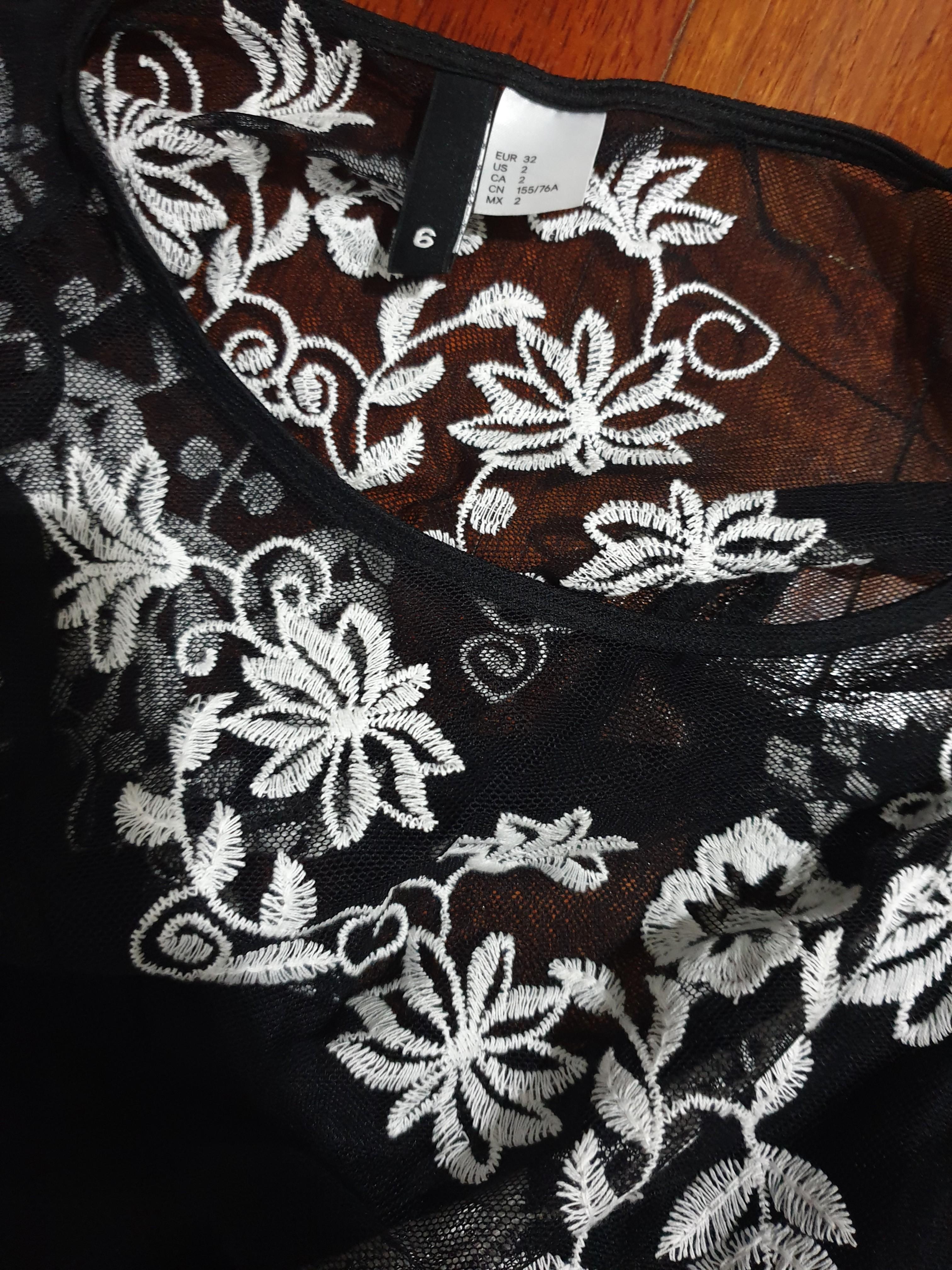 h&m black and white embroidered dress Ladies - Black Broderie anglaise tie-strap dress - Size: XL