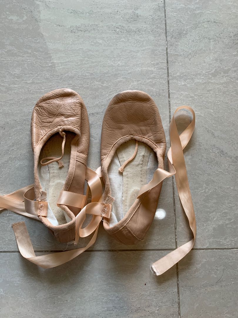 Katz ballet shoes size 2, Babies & Kids, Babies & Kids Fashion on Carousell