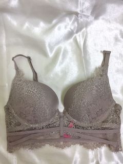 (Category: ) located in . Submitted by bbylcxe (Listing ID 1111764954, Image 1). Description: .