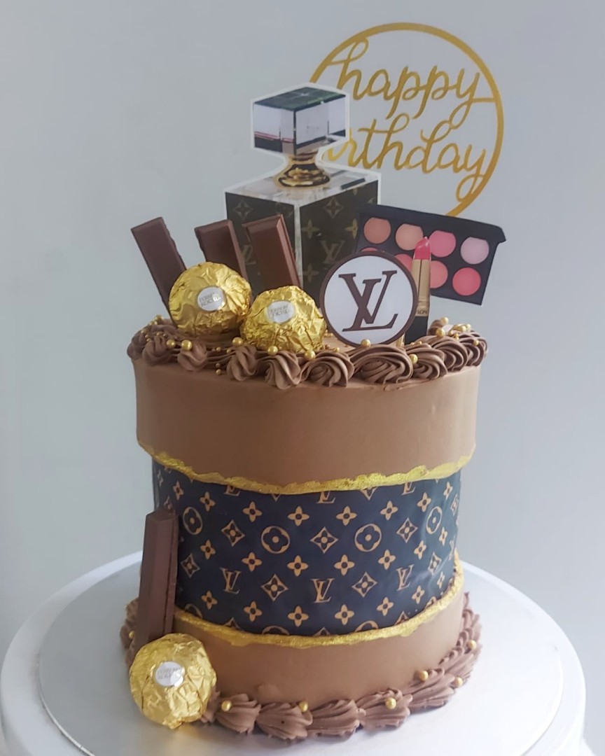 Louis Vuitton cake  Louis vuitton cake Cake designs birthday 25th  birthday cakes