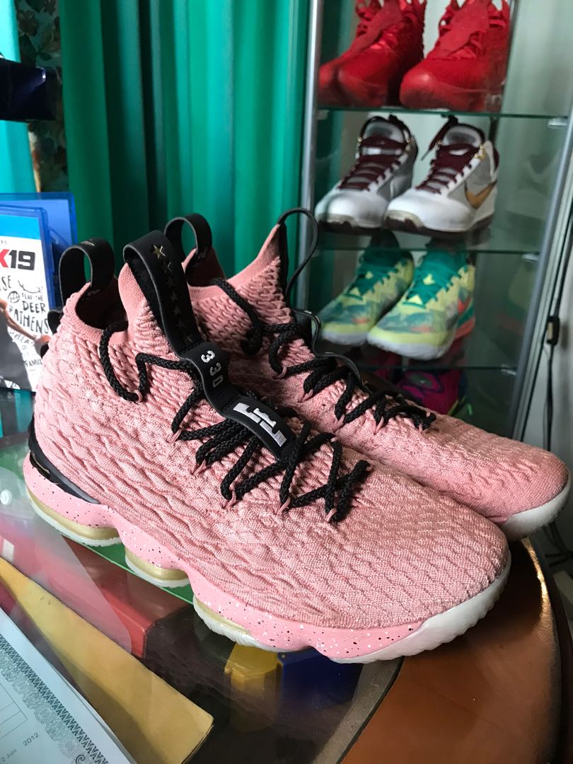 Lebron 16 hollywood outlet