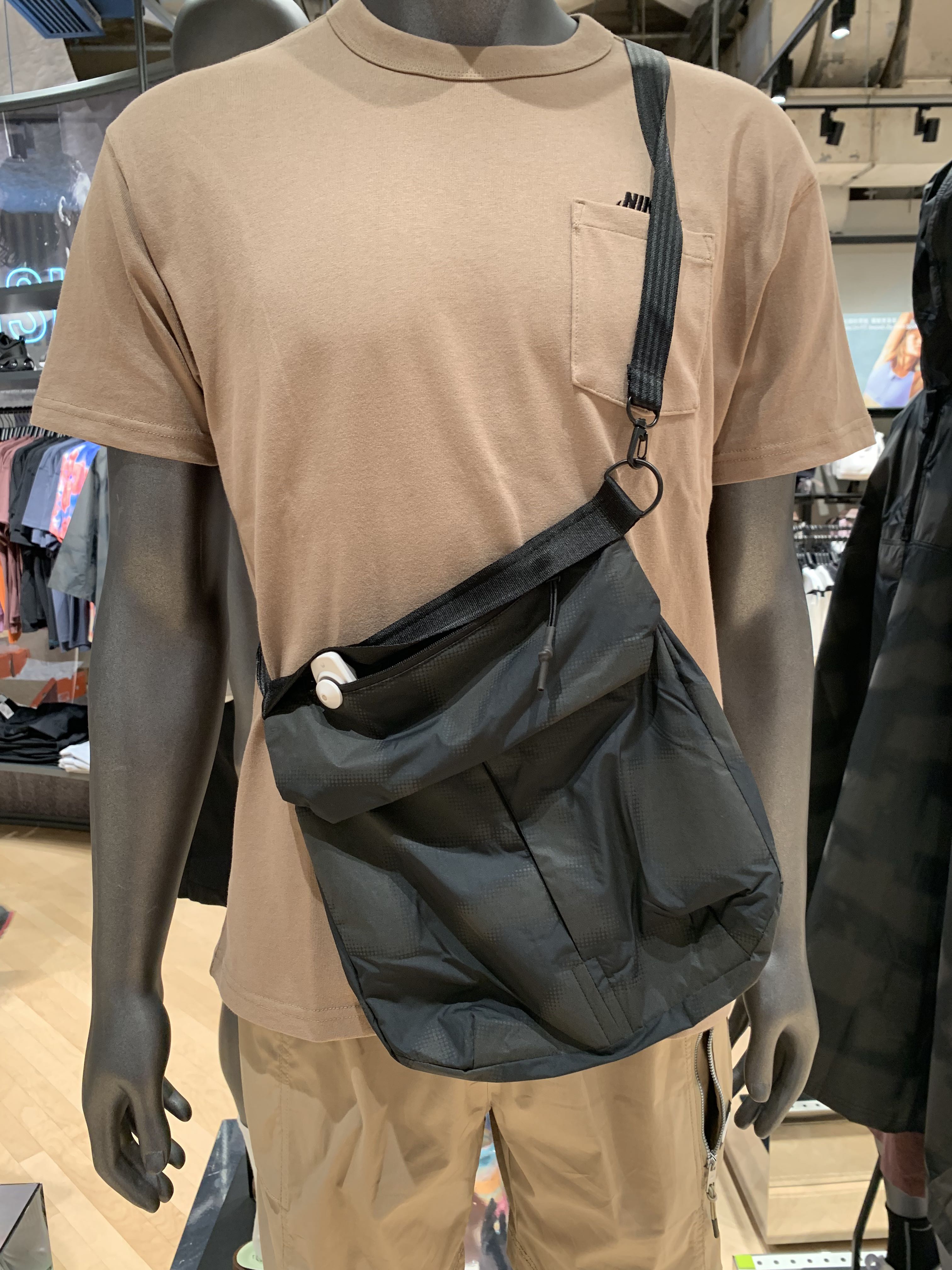 Nike tech pack bag clearance