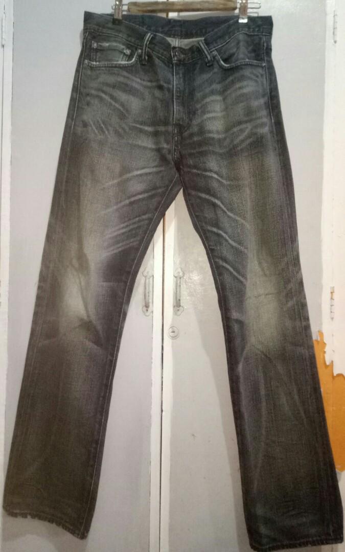 Orig LEVI'S 504 Discontinued jeans, Men's Fashion, Bottoms, Jeans on  Carousell